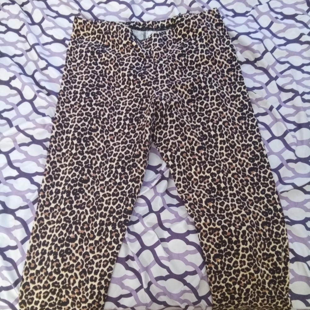 American apparel cheetah print leggings
